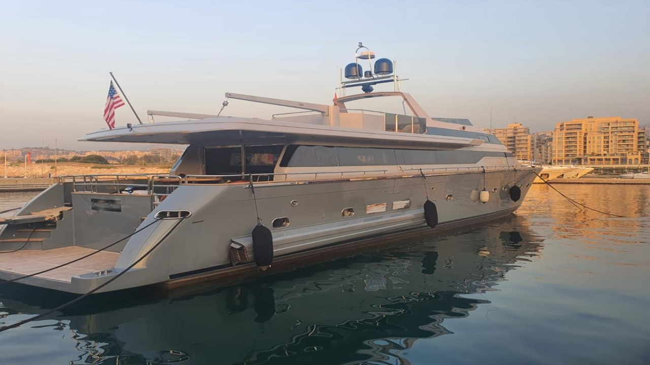 biggest yacht in lebanon